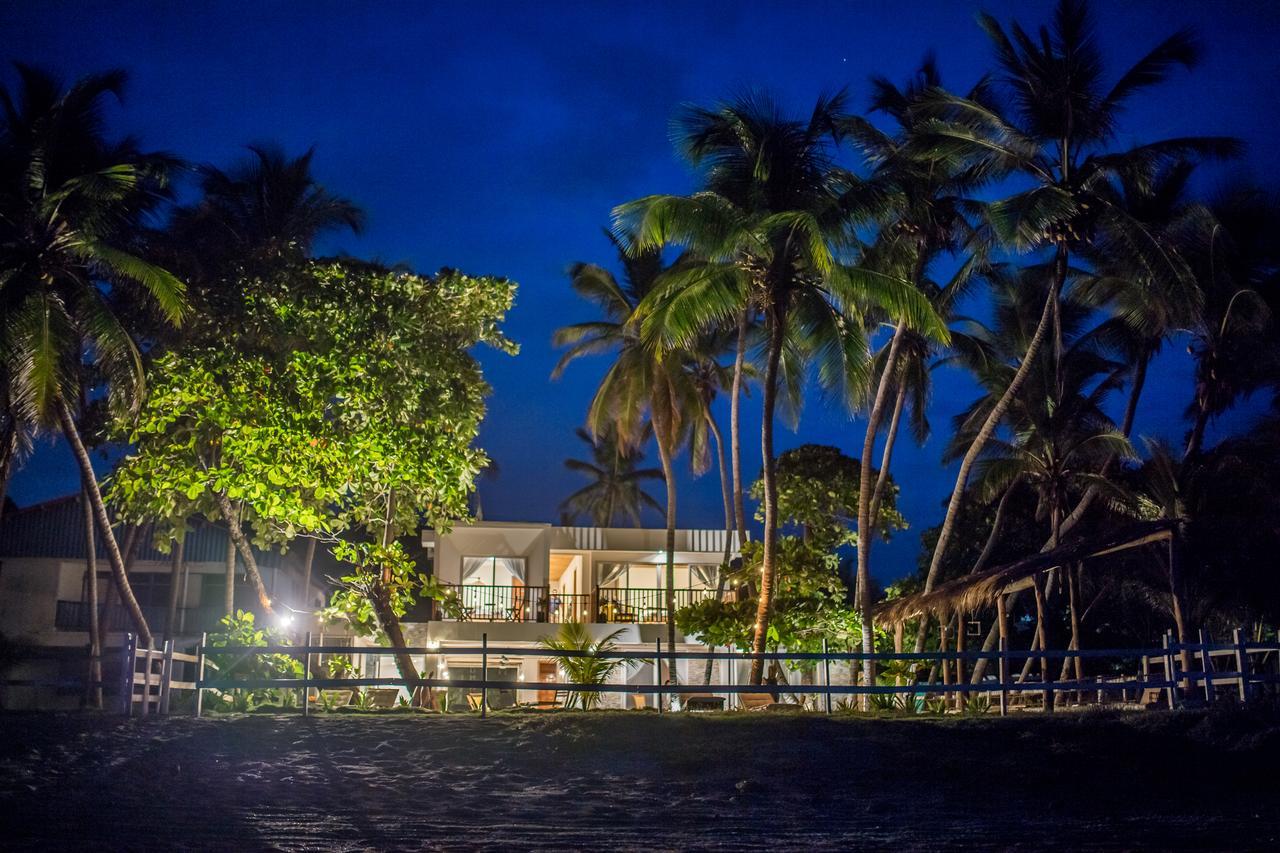 Aaki Hotel Las Penitas Exterior photo